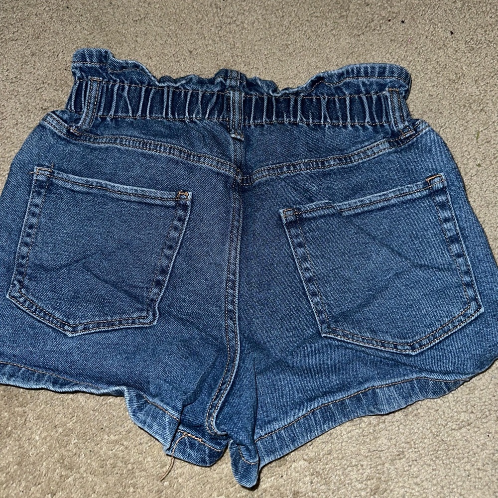 Target Shorts - Picture 4 of 5
